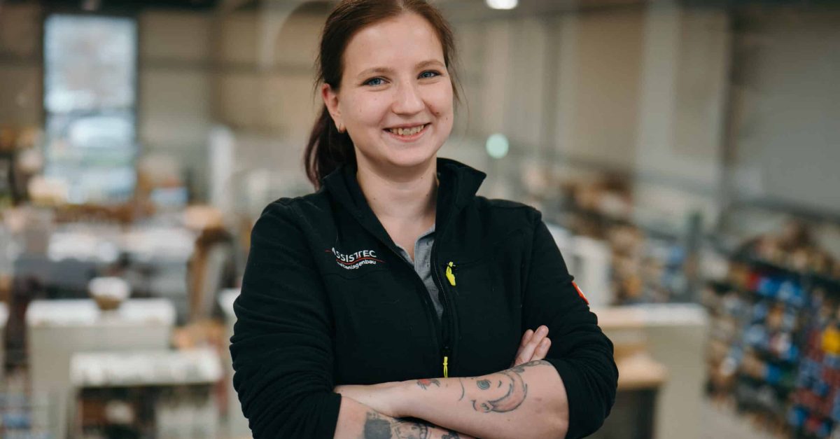 Ausbildung bei ASSISTEC: Saskia, Auszubildende zur technischen Systemplanerin Elektro